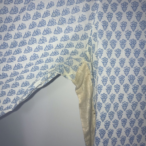 3/$20, Cute J.Crew Top w/ Gold Side Detail - Picture 7 of 8